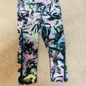 Betsey Johnson Black and Pink Capri Pants